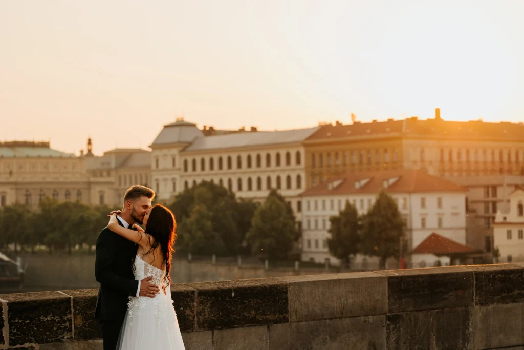 Fotograf ślubny z Katowic na sesji w Czechach - Most Karola