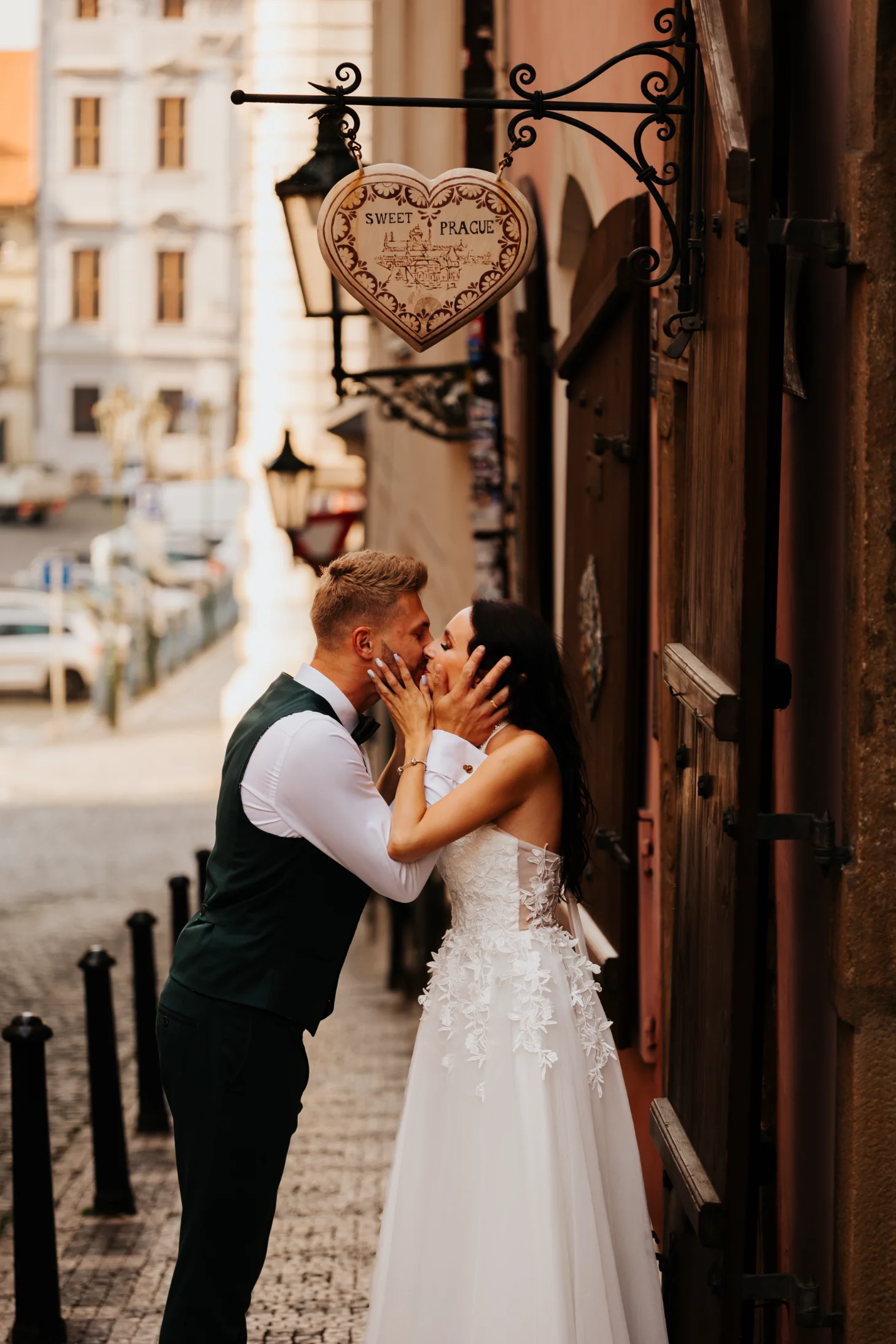 Fotograf slubny Praga sesja z widokiem na Zamek